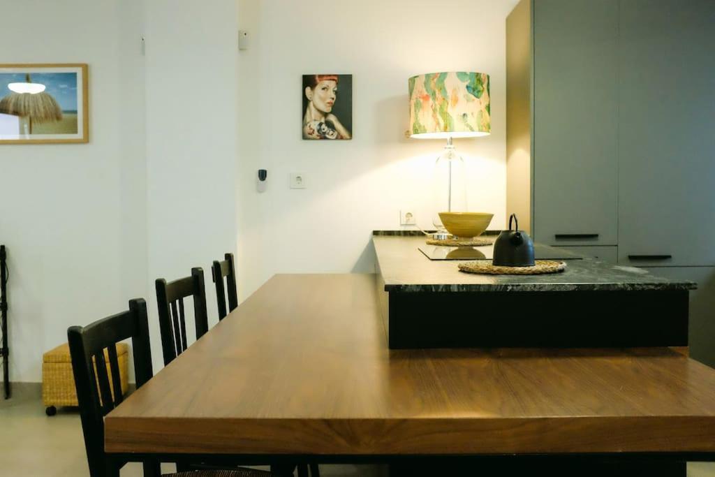 マラガBiznaga House, Loft Privado E Independienteアパートメント エクステリア 写真