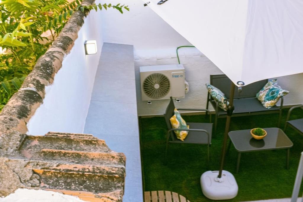 マラガBiznaga House, Loft Privado E Independienteアパートメント エクステリア 写真